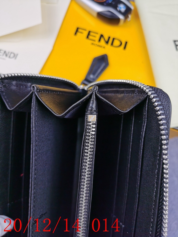 超激安ブランド財布偽物角部分ディテール